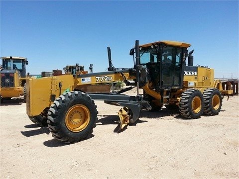 Motoconformadoras Deere 772D