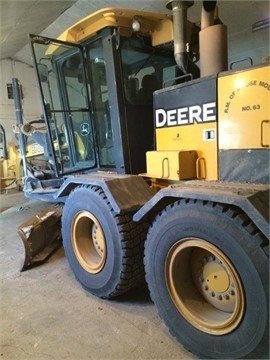 Motoconformadoras Deere 870D seminueva en perfecto estado Ref.: 1425662805168264 No. 4