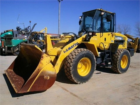 Cargadoras Sobre Ruedas Komatsu WA200