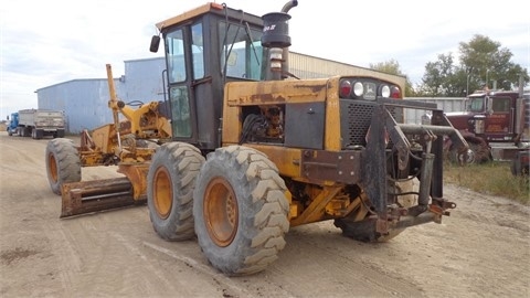 Motoconformadoras Deere 670