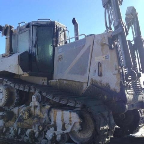 Dozers/tracks Caterpillar D8T