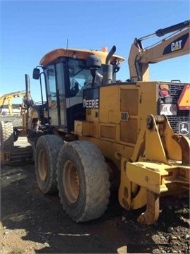 Motoconformadoras Deere 672D