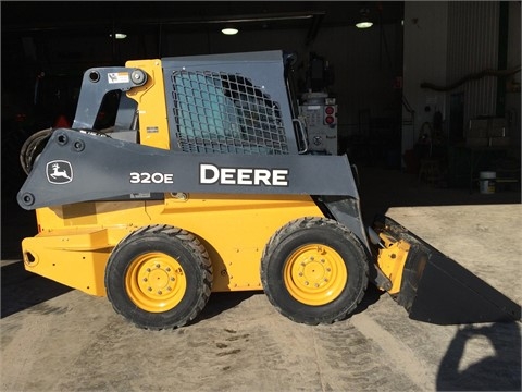 Minicargadores Deere 320