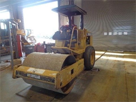 Compactadora Vibratoria Caterpillar CS-323 C