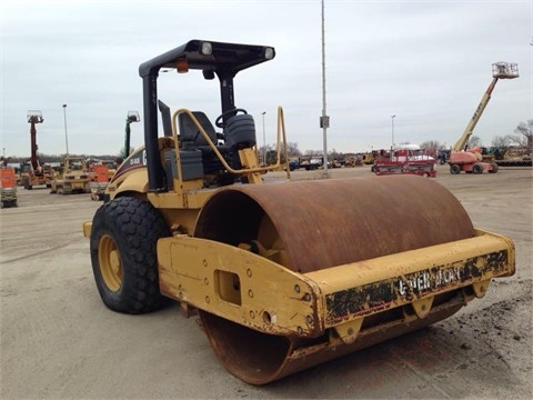 Compactadora Vibratoria Caterpillar CS-563E