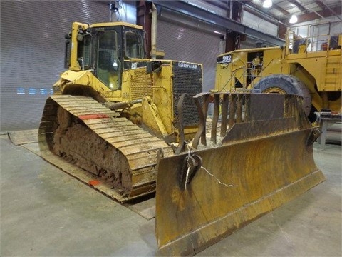 Tractores Sobre Orugas Caterpillar D6M de medio uso en venta Ref.: 1429137531302462 No. 4