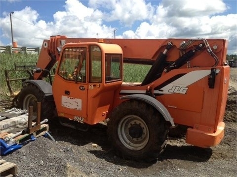 Manipulador Telescopico Sky Trak 8042