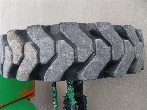 Manipulador Telescopico Sky Trak 8042  Ref.: 1429217554919413 No. 4