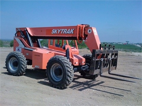 Manipulador Telescopico Sky Trak 8042