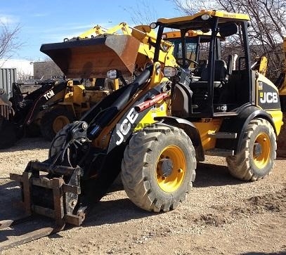 Cargadoras Sobre Ruedas Jcb 409B