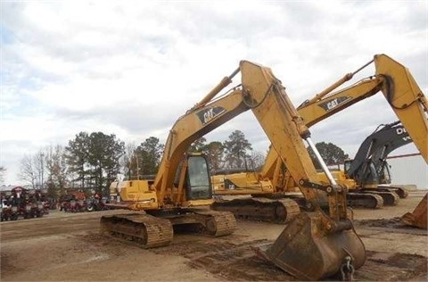 Excavadoras Hidraulicas Caterpillar 320BL de segunda mano en vent Ref.: 1429801689659467 No. 2