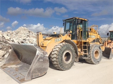 Cargadoras Sobre Ruedas Deere 724J