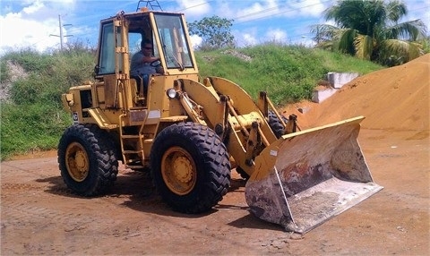 Cargadoras Sobre Ruedas Caterpillar 920 de segunda mano en venta Ref.: 1429983939439721 No. 2