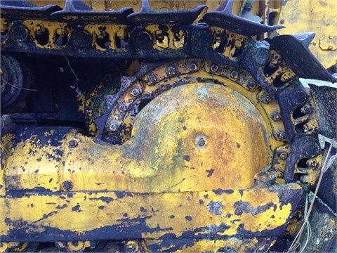 Tractores Sobre Orugas Komatsu D65E