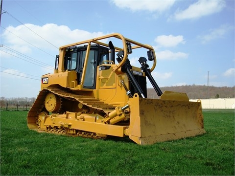 Tractores Sobre Orugas Caterpillar D6T