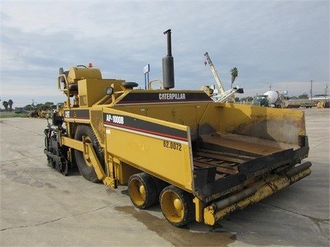 Pavimentadoras Caterpillar AP-1000B