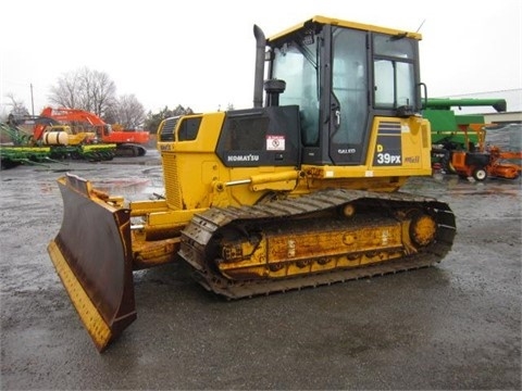 Tractores Sobre Orugas Komatsu D39PX de medio uso en venta Ref.: 1430799864332226 No. 3