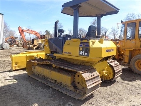 Tractores Sobre Orugas Komatsu D41P de medio uso en venta Ref.: 1430864569928436 No. 2