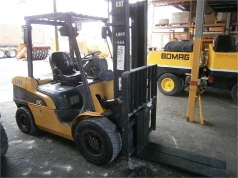 Freightelevator Caterpillar P7000