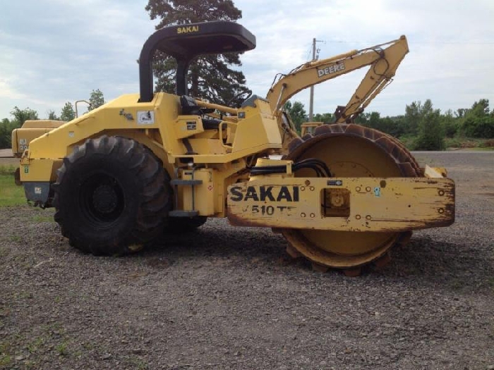 Compactadora Vibratoria Sakai SV510TF