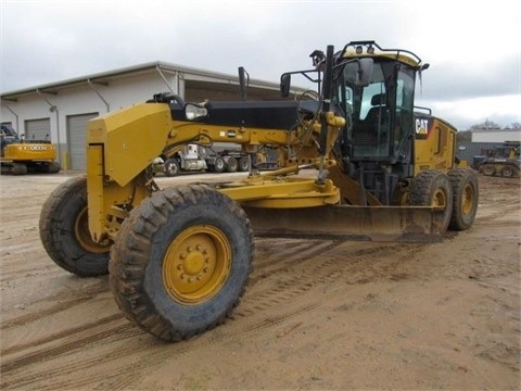 Motoconformadoras Caterpillar 12M