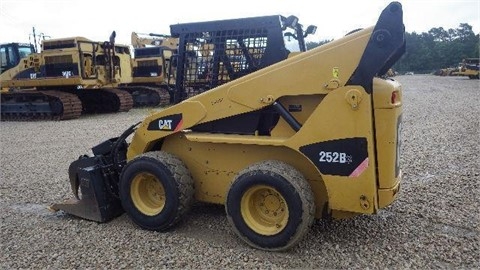 Minicargadores Caterpillar 252B en buenas condiciones Ref.: 1431574859201765 No. 2