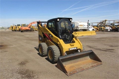 Minicargadores Caterpillar 262C