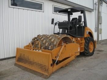 Soil Compactors Case SV208
