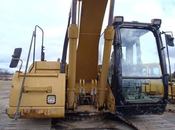 Excavadoras Hidraulicas Caterpillar 320CL de segunda mano en vent Ref.: 1434594345052007 No. 2