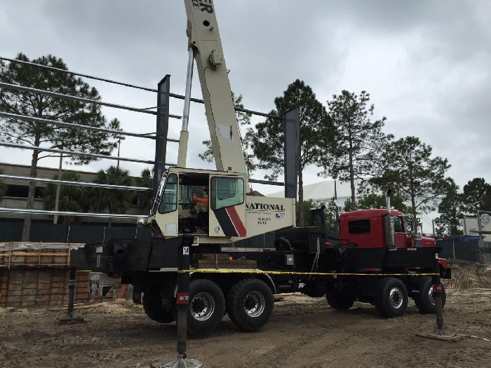 Gruas National 18127