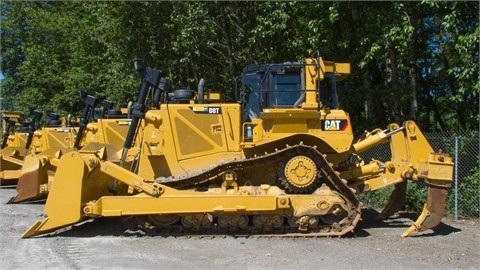 Dozers/tracks Caterpillar D8T