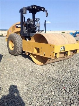 Compactadora Vibratoria Caterpillar CS54