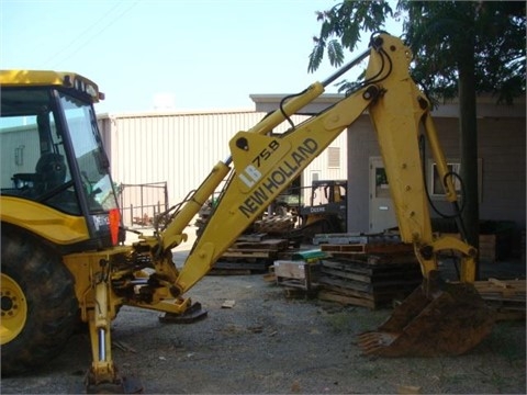 Retroexcavadoras New Holland LB75B seminueva en perfecto estado Ref.: 1436819677835387 No. 4