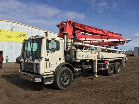 Pumps/concrete Mack MR688S