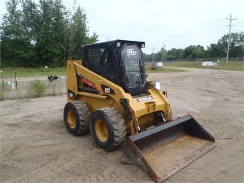 Minicargadores Caterpillar 236B en venta, usada Ref.: 1437160381125466 No. 2