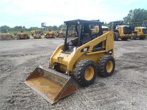 Minicargadores Caterpillar 236B