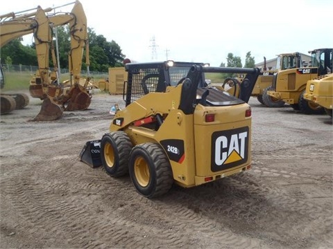 Minicargadores Caterpillar 242B importada en buenas condiciones Ref.: 1437164331424433 No. 4