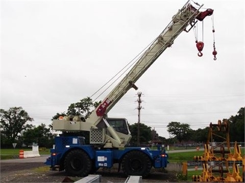 Gruas Grove RT528C