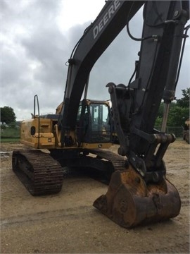 Excavadoras Hidraulicas Deere 270D de segunda mano en venta Ref.: 1437447855023991 No. 2