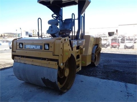 Compactadora Vibratoria Caterpillar CB-434C