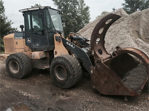 Cargadoras Sobre Ruedas Deere 444J