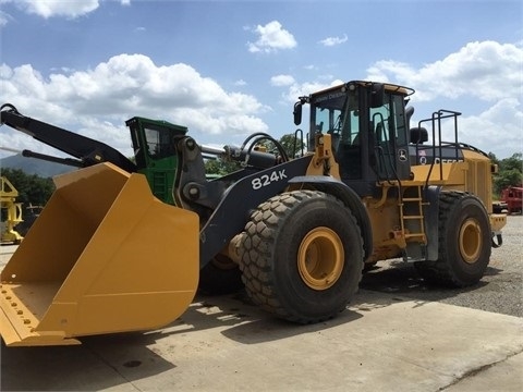 Cargadoras Sobre Ruedas Deere 824K