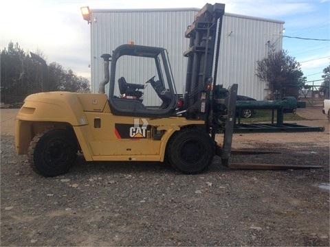 Montacargas Caterpillar P33000