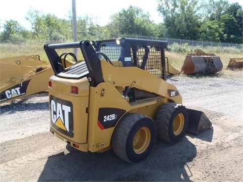 Minicargadores Caterpillar 242B usada a la venta Ref.: 1439251222903193 No. 3