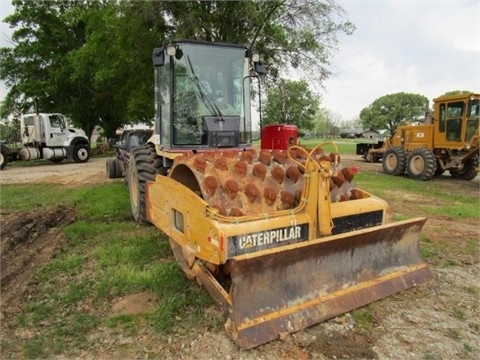 Compactadora Vibratoria Caterpillar CP-563E