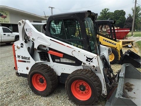 Minicargadores Bobcat S590