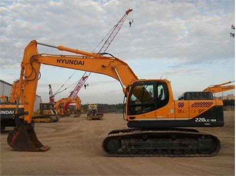 Excavadoras Hidraulicas Hyundai ROBEX 220 de segunda mano en vent Ref.: 1440003488283396 No. 4