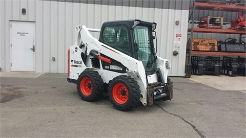 Minicargadores Bobcat S570