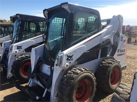 Minicargadores Bobcat S590