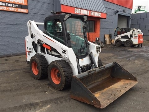 Minicargadores Bobcat S590